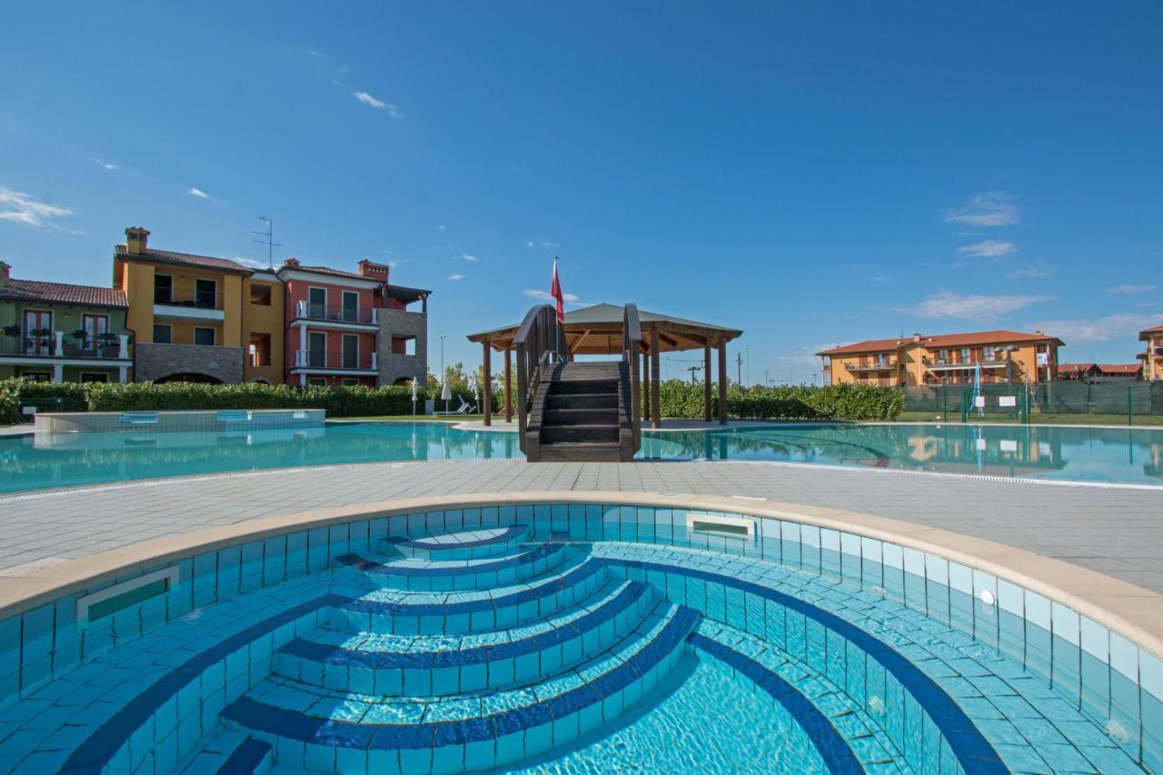 Baglio Degli Ulivi 3 Apartment By Wonderful Italy Sirmione Exterior foto