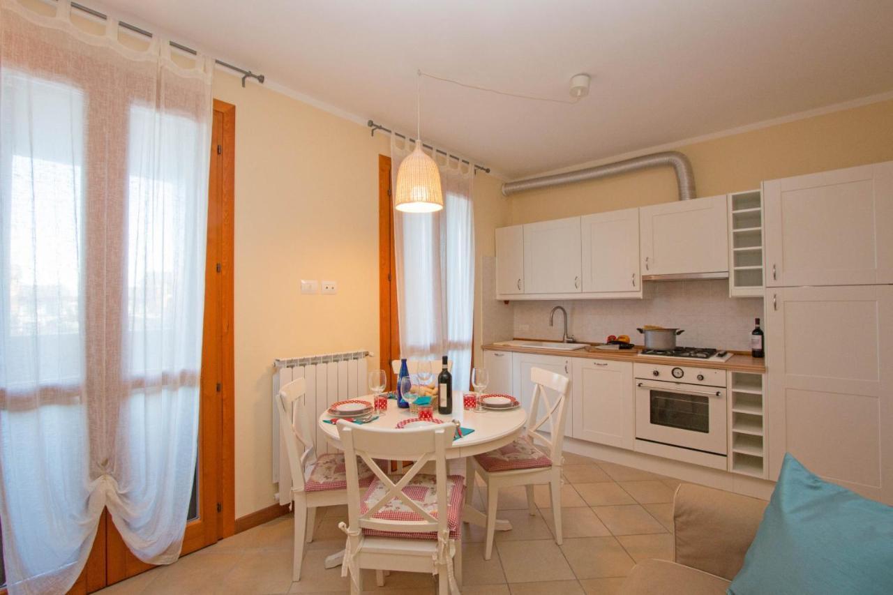 Baglio Degli Ulivi 3 Apartment By Wonderful Italy Sirmione Exterior foto